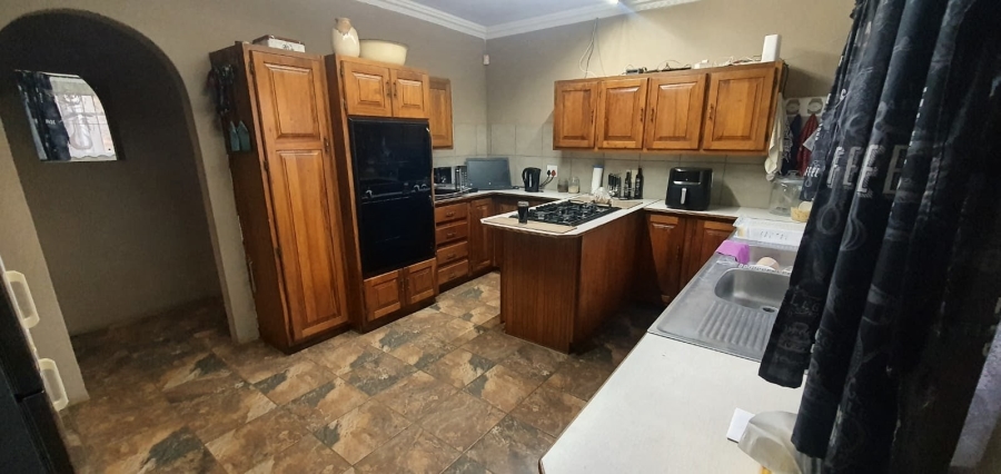 4 Bedroom Property for Sale in Rietfontein AH North West